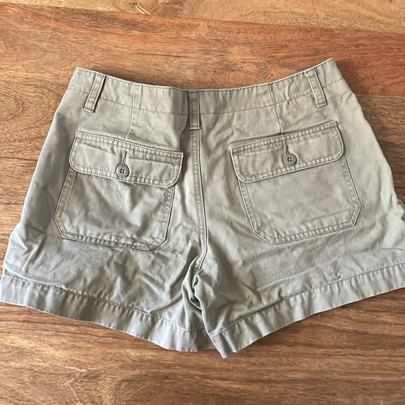 Vintage Old Navy 3.5” Short size 8 - Picture 2 of 5